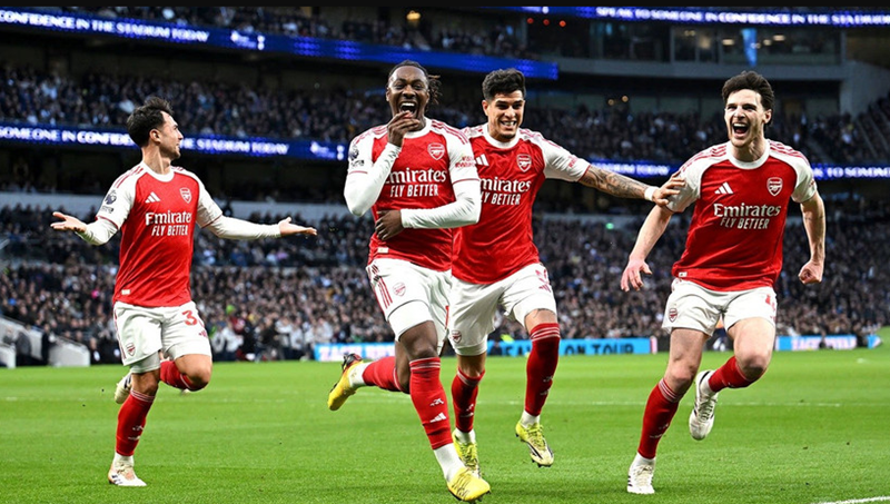 arsenal-nam-thoi-co-lon